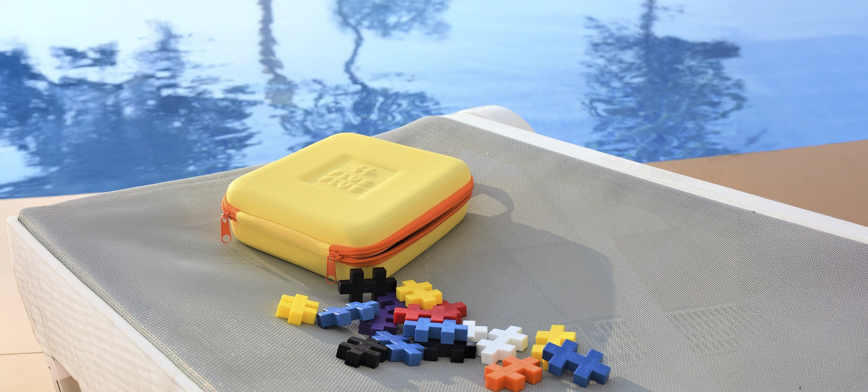 Travel with Plus-Plus: The Perfect Travel Toy for Family Adventures