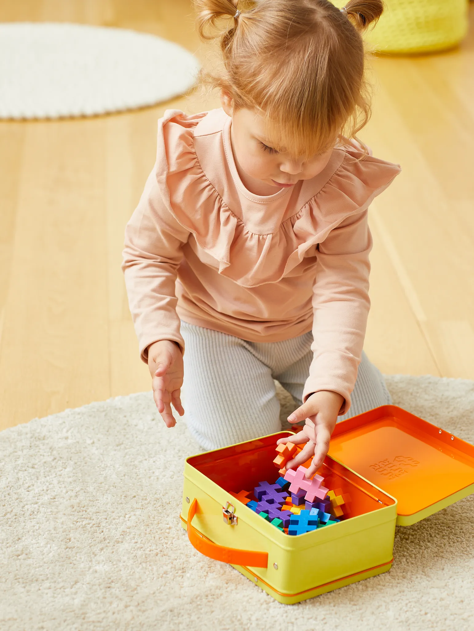 BIG Suitcase Yellow - 70 pcs