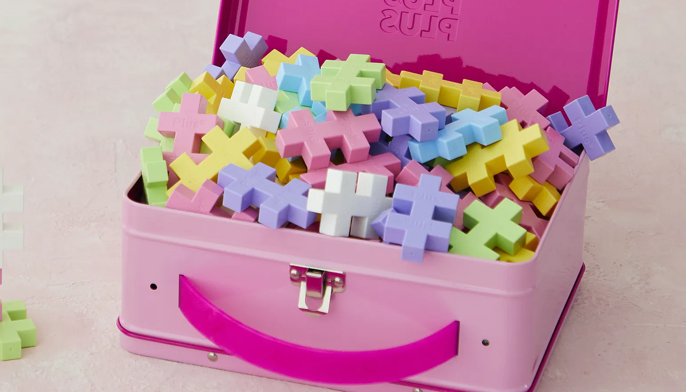 Pink Metal Suitcase with BIG Pastel Color Mix – 70 pcs