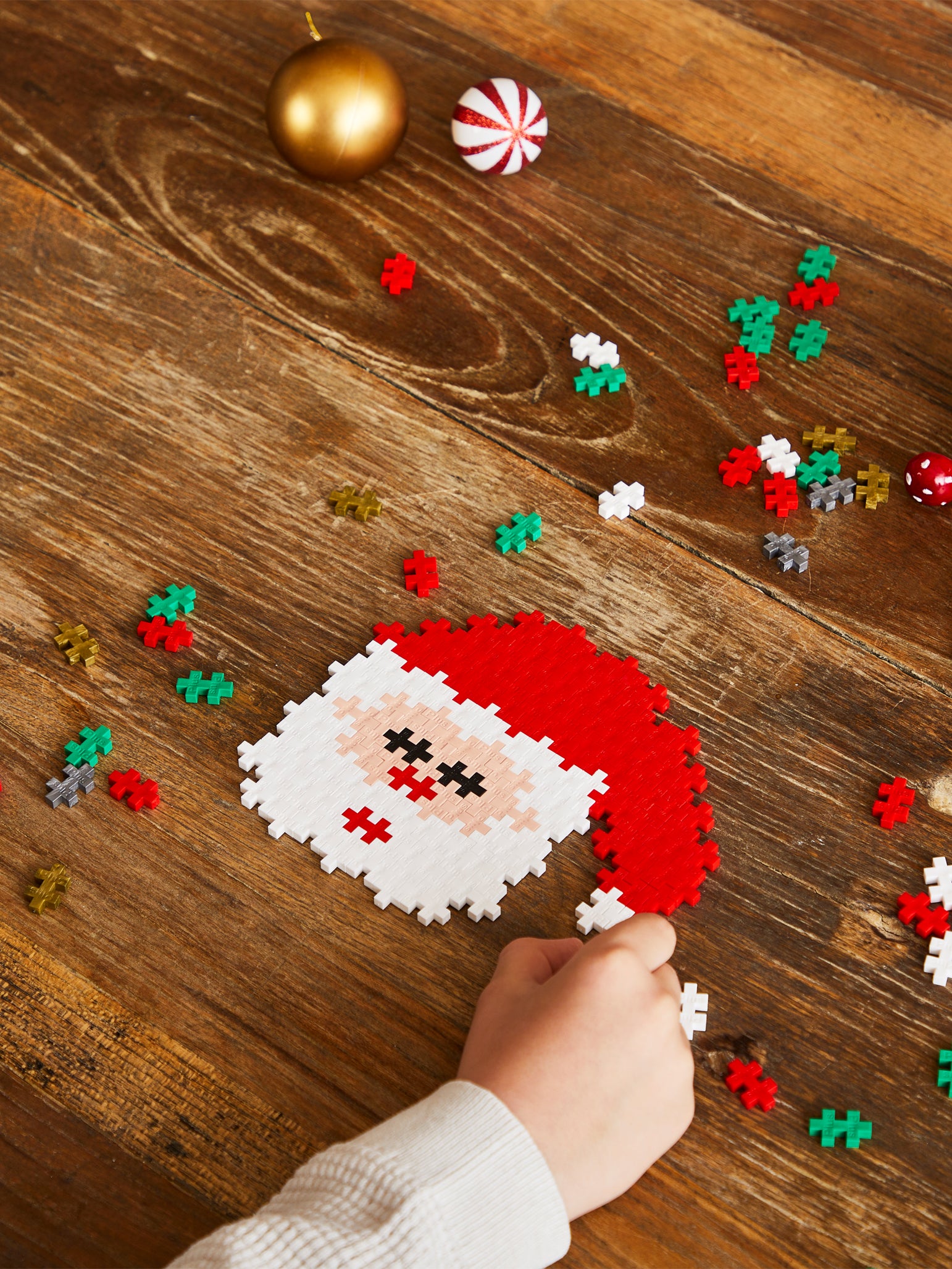 10 Single Colors Christmas Edition 1500 pcs